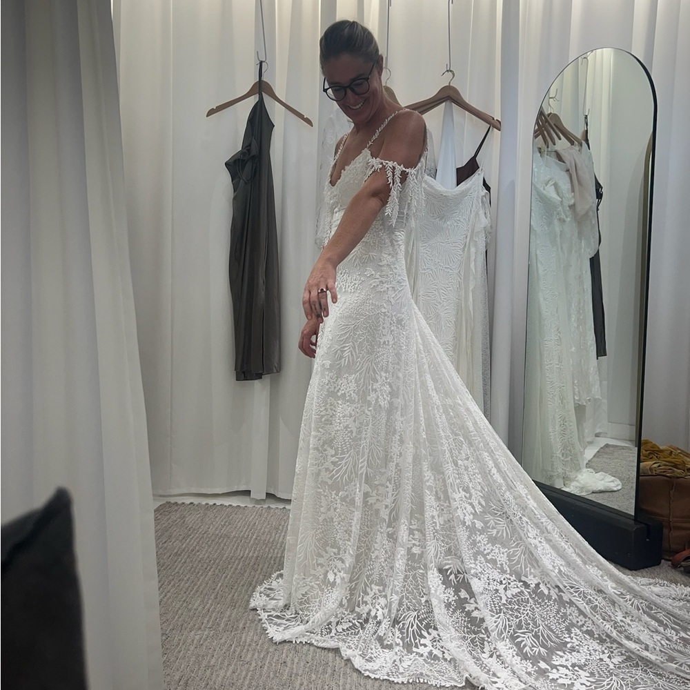 Grace Loves Lace Sol Wedding Dress